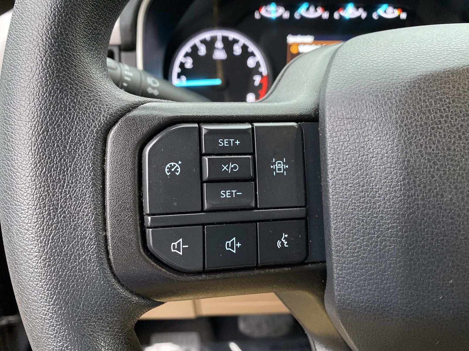 Used 2023 Ford F150 XLT AWD/4WD image 19