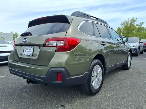 Used 2019 Subaru Outback 2.5i Premium AWD/4WD image 18