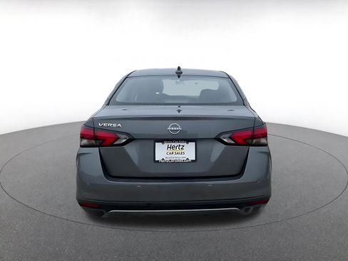 Used 2025 Nissan Versa SV image 12