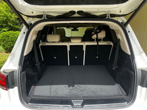 Used 2023 Mercedes-Benz GLB 250 image 14