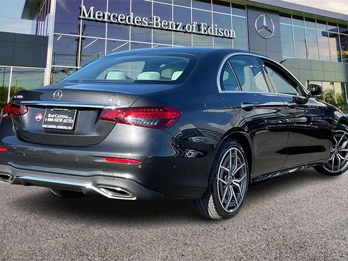 Certified 2022 Mercedes-Benz E 350 4MATIC Sedan image 10