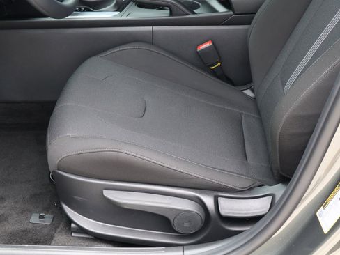 Certified 2026 Hyundai Elantra SE FWD image 13