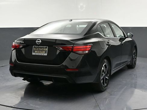 Certified 2025 Nissan Sentra SV image 4