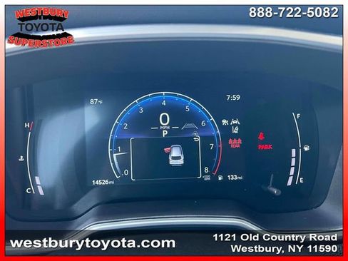 Used 2024 Toyota Corolla Cross XLE w/ Convenience Package image 29