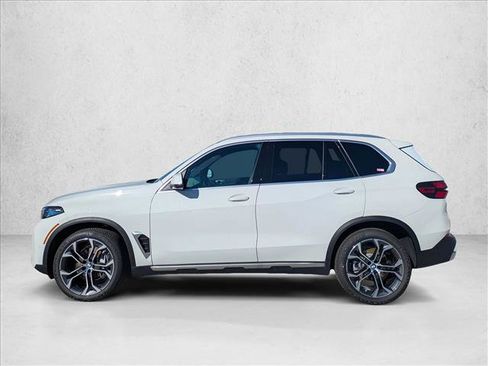 New 2026 BMW X5 xDrive40i image 5
