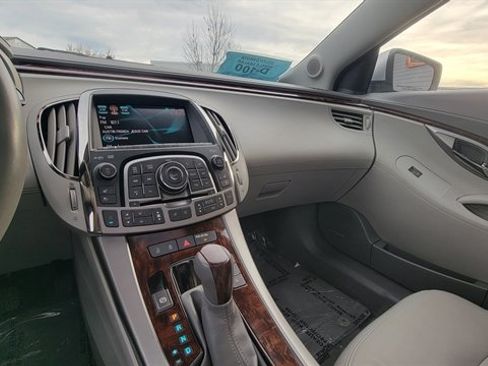 Used 2010 Buick LaCrosse CXL w/ Luxury Package image 22