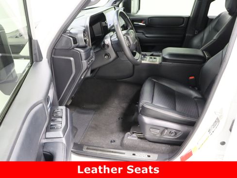 Used 2024 Toyota Land Cruiser image 14