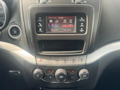 Used 2012 Dodge Journey SXT w/ Flexible Seating Group image 36