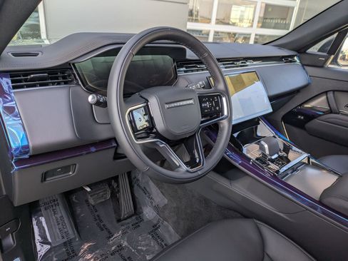 New 2026 Land Rover Range Rover Sport SE image 12