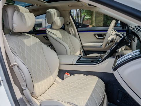 Used 2023 Mercedes-Benz S 580 4MATIC Sedan image 22