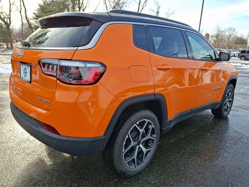 New 2026 Jeep Compass Limited image 3