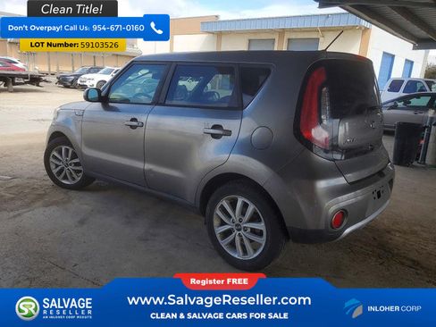 Used 2018 Kia Soul + FWD image 3