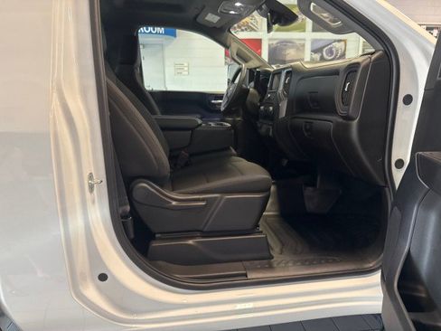 Used 2025 Chevrolet Silverado 2500 W/T AWD/4WD image 24