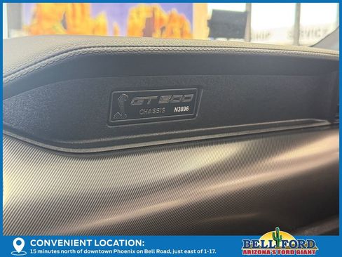 Used 2022 Ford Mustang Shelby GT500 w/ Technology Package image 25