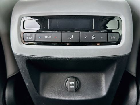 Used 2025 Hyundai Palisade SEL FWD image 27