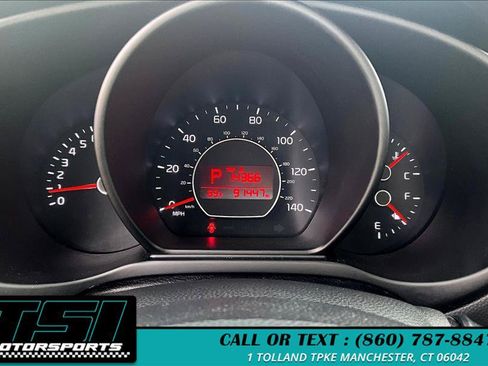 Used 2015 Kia Soul + FWD image 20