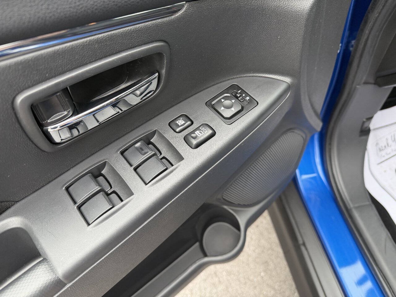 Used 2026 Mitsubishi Outlander Sport ES AWD/4WD image 10