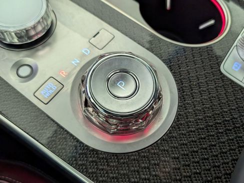 Used 2025 Genesis GV80 3.5T e-SC image 24