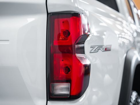 Used 2026 Chevrolet Colorado ZR2 image 22