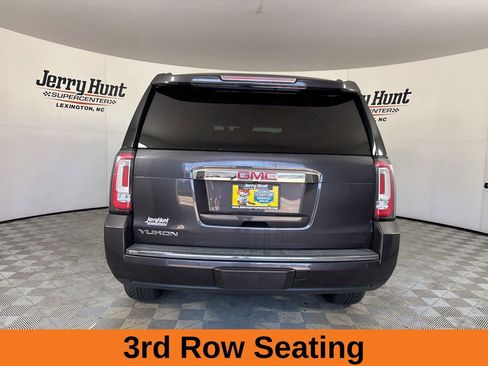 Used 2018 GMC Yukon Denali w/ Denali Ultimate Package AWD/4WD image 7