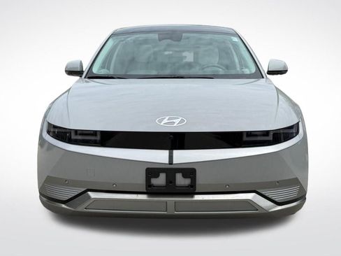 Used 2024 Hyundai Ioniq 5 Limited AWD/4WD image 9