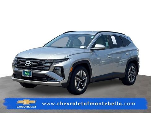 Used 2025 Hyundai Tucson SEL FWD image 1