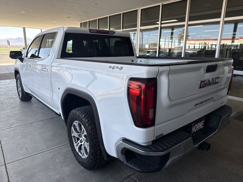Used 2020 GMC Sierra 1500 SLT AWD/4WD image 6