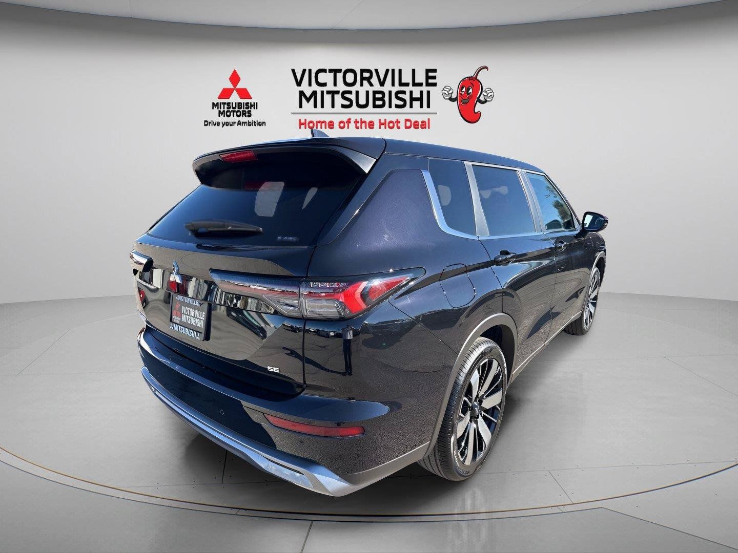 Used 2025 Mitsubishi Outlander SE AWD/4WD image 10
