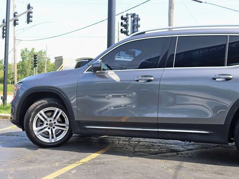 Used 2020 Mercedes-Benz GLB 250 4MATIC image 13