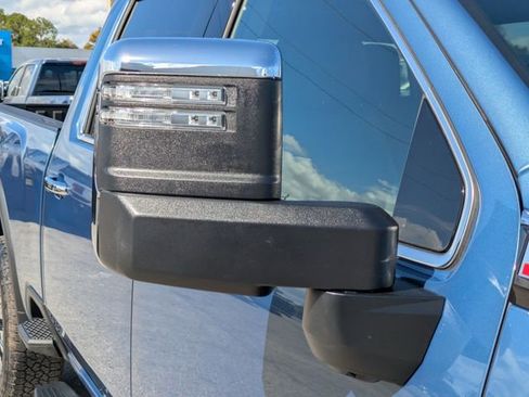 New 2026 GMC Sierra 2500 Denali w/ Denali Reserve Package image 11