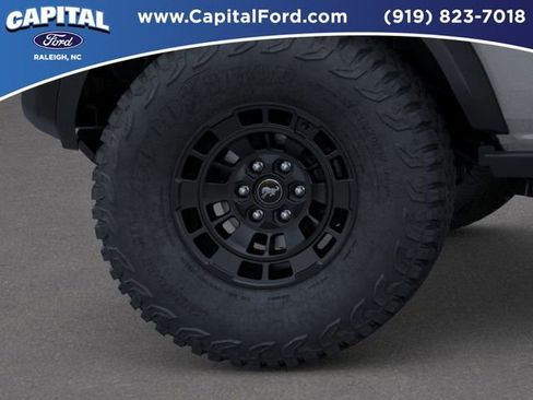 New 2026 Ford Bronco Badlands image 21