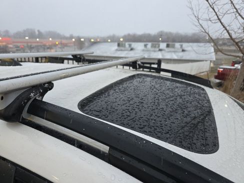 Used 2024 Subaru Crosstrek 2.0i Premium image 7