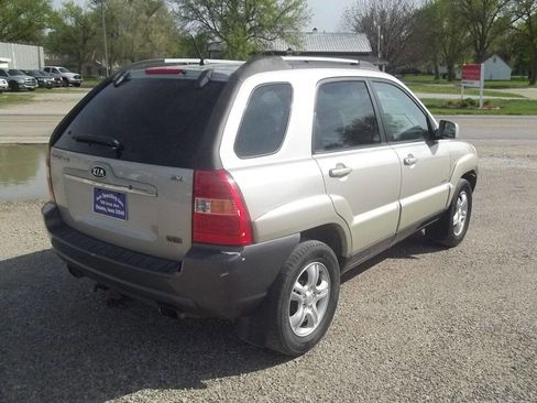 Used 2007 Kia Sportage EX image 12