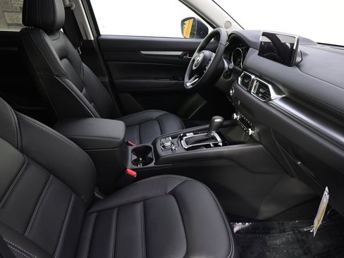 New 2025 MAZDA CX-5 AWD 2.5 S w/ Preferred Package image 16