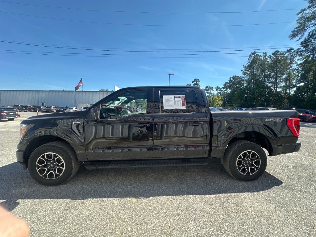 Used 2023 Ford F150 XLT w/ Equipment Group 302A High AWD/4WD image 4