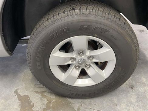 Used 2022 RAM 1500 Classic SLT image 10