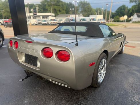 Used 1999 Chevrolet Corvette Convertible w/ Memory Pkg RWD image 4