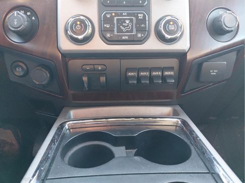 Used 2016 Ford F350 Lariat w/ Lariat Ultimate Package image 25