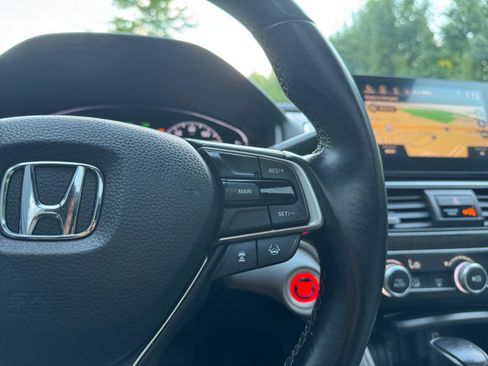 Used 2018 Honda Accord EX-L image 13