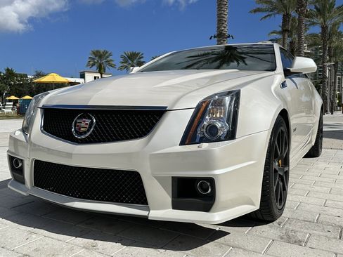Used 2012 Cadillac CTS V w/ Wood Trim Package image 5
