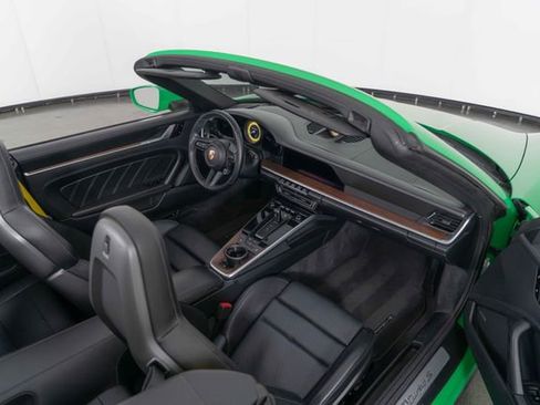 Used 2021 Porsche 911 Turbo S image 24