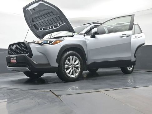 Certified 2024 Toyota Corolla Cross LE image 47