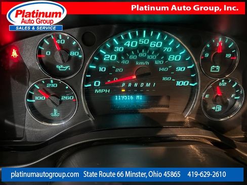 Used 2018 Chevrolet Express 3500 Extended w/ Driver Convenience Package RWD image 18