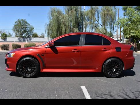 Used 2015 Mitsubishi Lancer Evolution Final Edition image 4