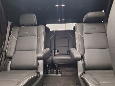 Certified 2023 Cadillac Escalade Premium Luxury image 26