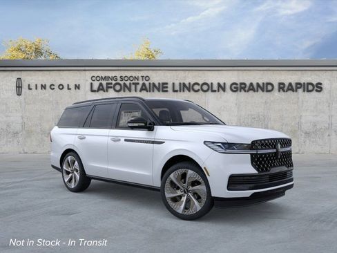 New 2026 Lincoln Navigator Black Label AWD/4WD image 7