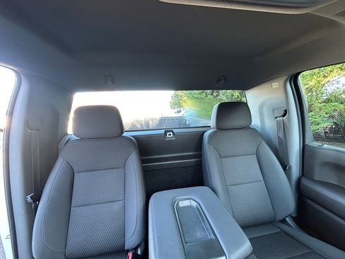 Used 2025 Chevrolet Silverado 1500 W/T image 27