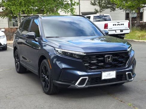 Used 2025 Honda CR-V Sport Touring image 3