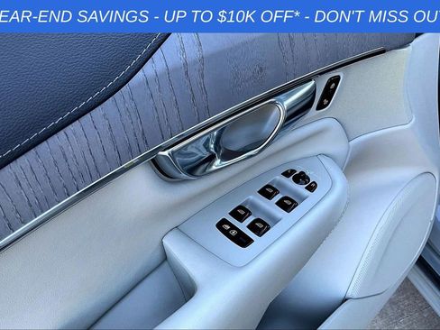 Used 2025 Volvo XC90 B5 Ultra w/ Protection Package Premier image 30