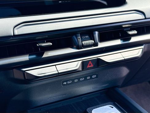 New 2027 Kia Telluride X-Line SX Prestige AWD/4WD image 10